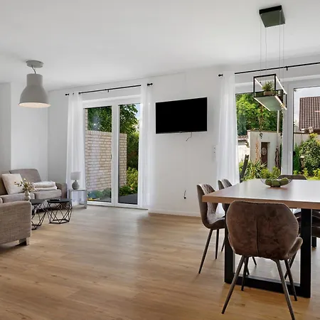 Strandhaus Am Duemmer *